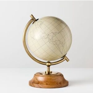 NWT Tabletop Globe - Hearth & Hand™ with Magnolia
